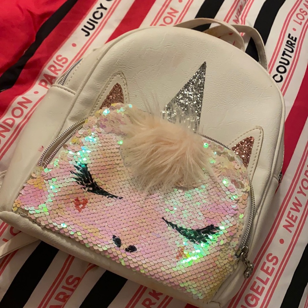 Unicorn mini back pack for girls.